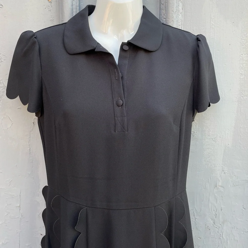 Valentino scalloped detail dress, size 8 - Picture 8 of 8